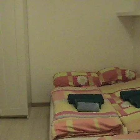 Nice Place With Pool Apartment Umag